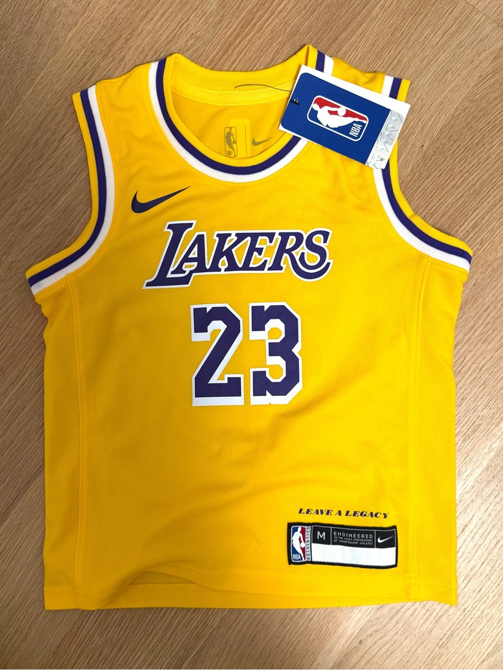 NWT Nike Yellow Los Angeles Lakers #23 Jersey with Purple Trim, kids size 5/6
